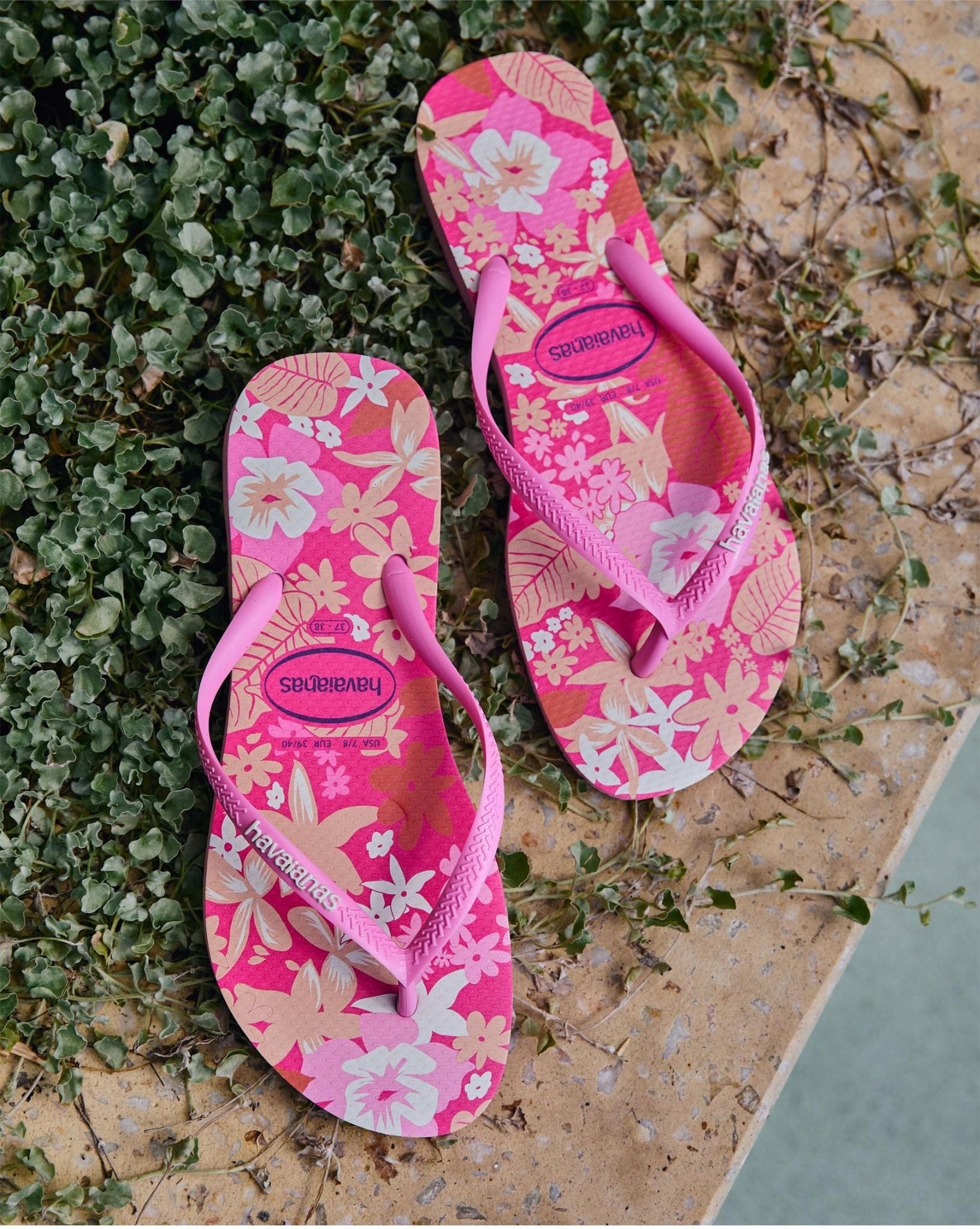 Havaianas Kids Slim Ditsy Bloom Thongs - Pink