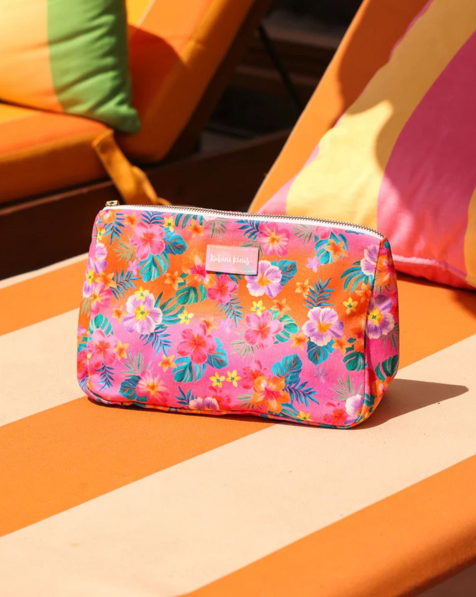 Kulani Kinis Beach Pouch - Summer Glow