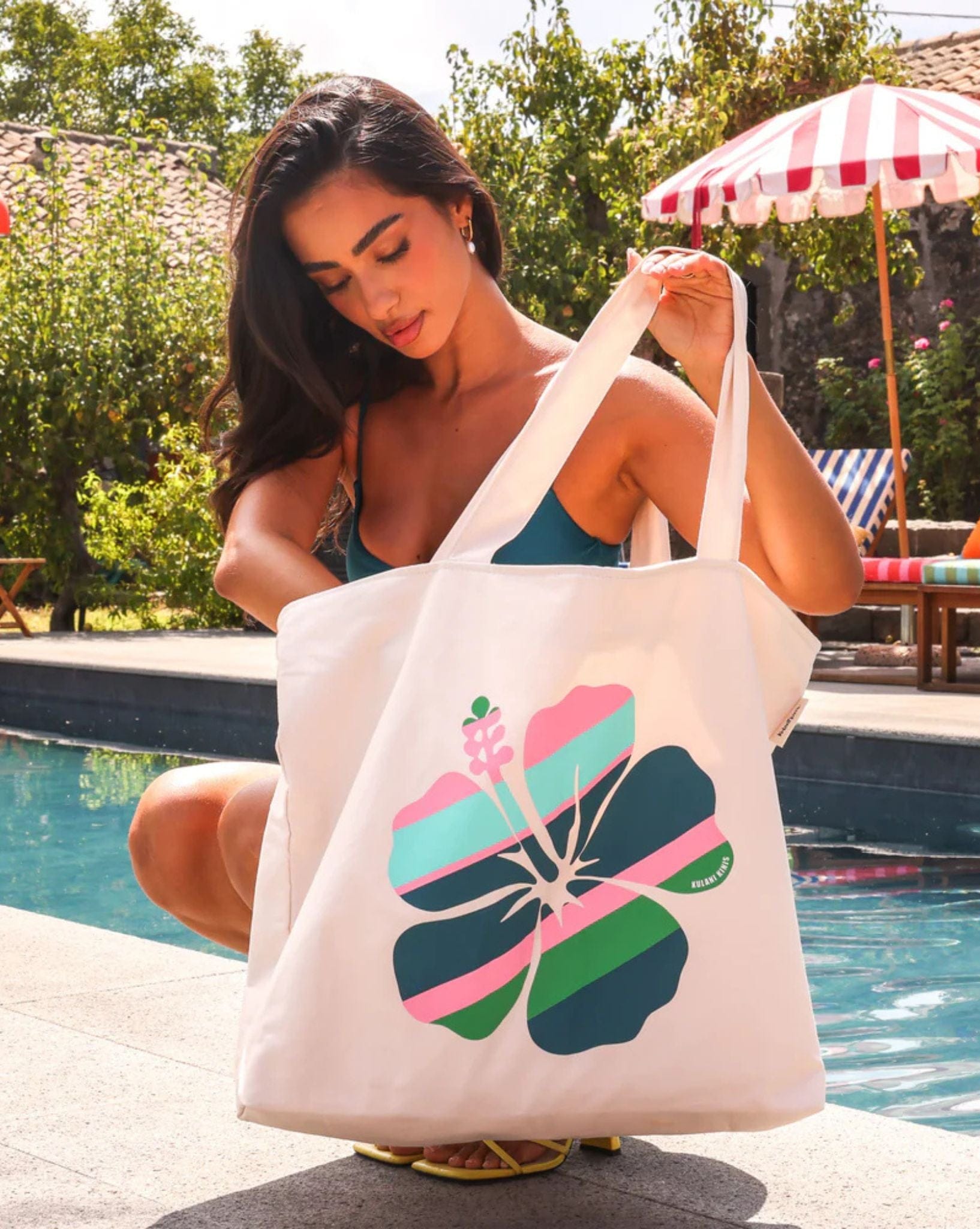 Kulani Kinis Large Beach Tote - Vacay Spritz