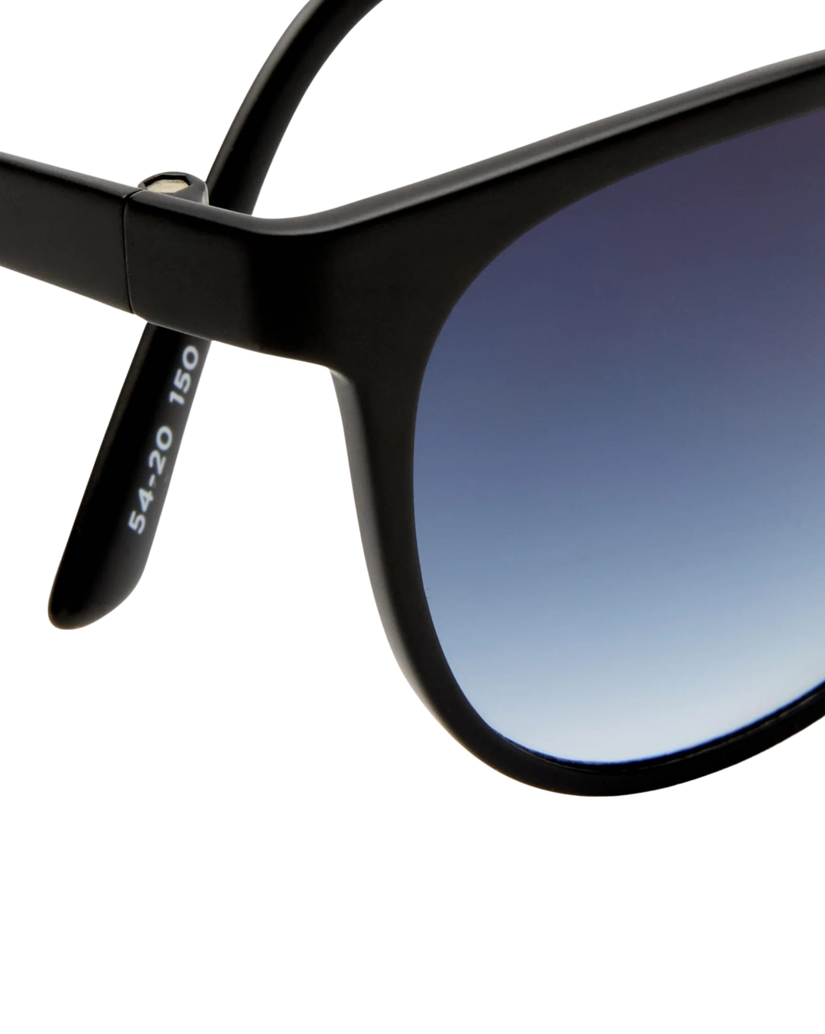 Le Specs Invincible