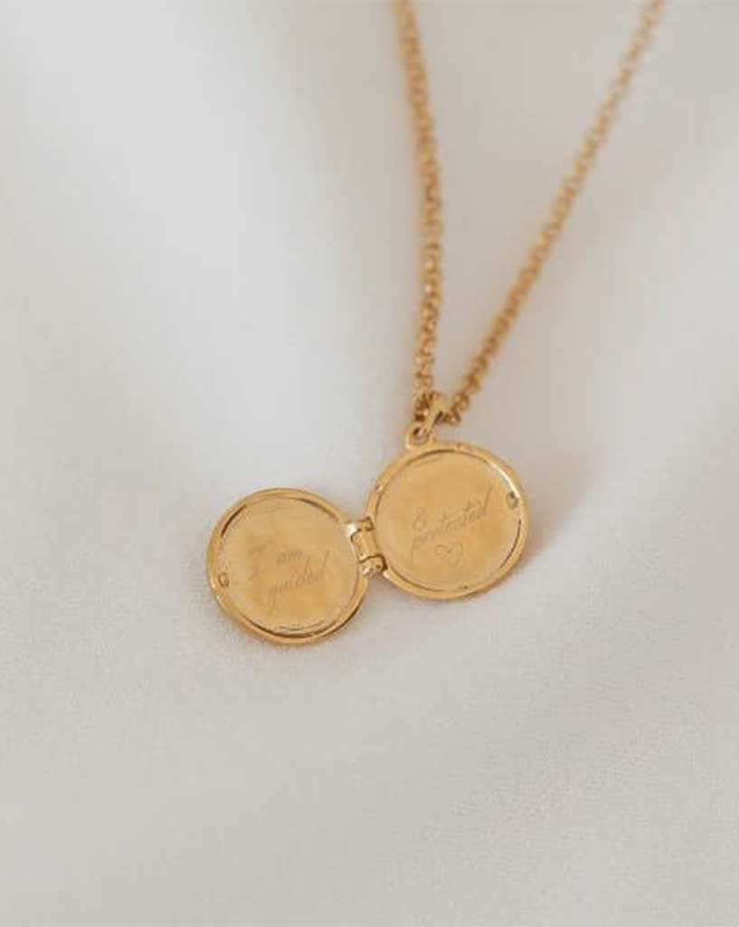 Love Lunamei Chara Locket