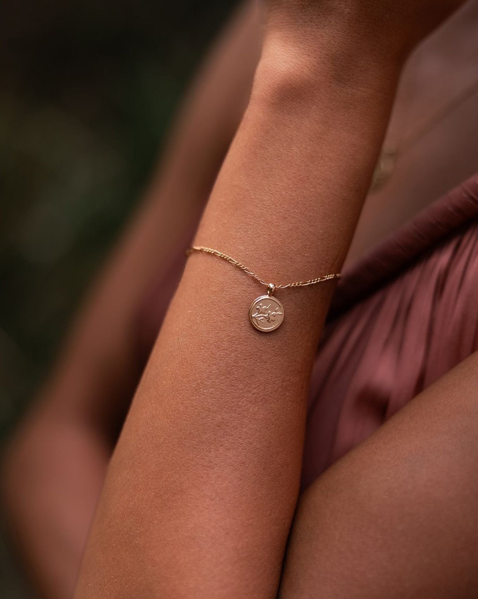 Love Lunamei Gold - Zen Bracelet