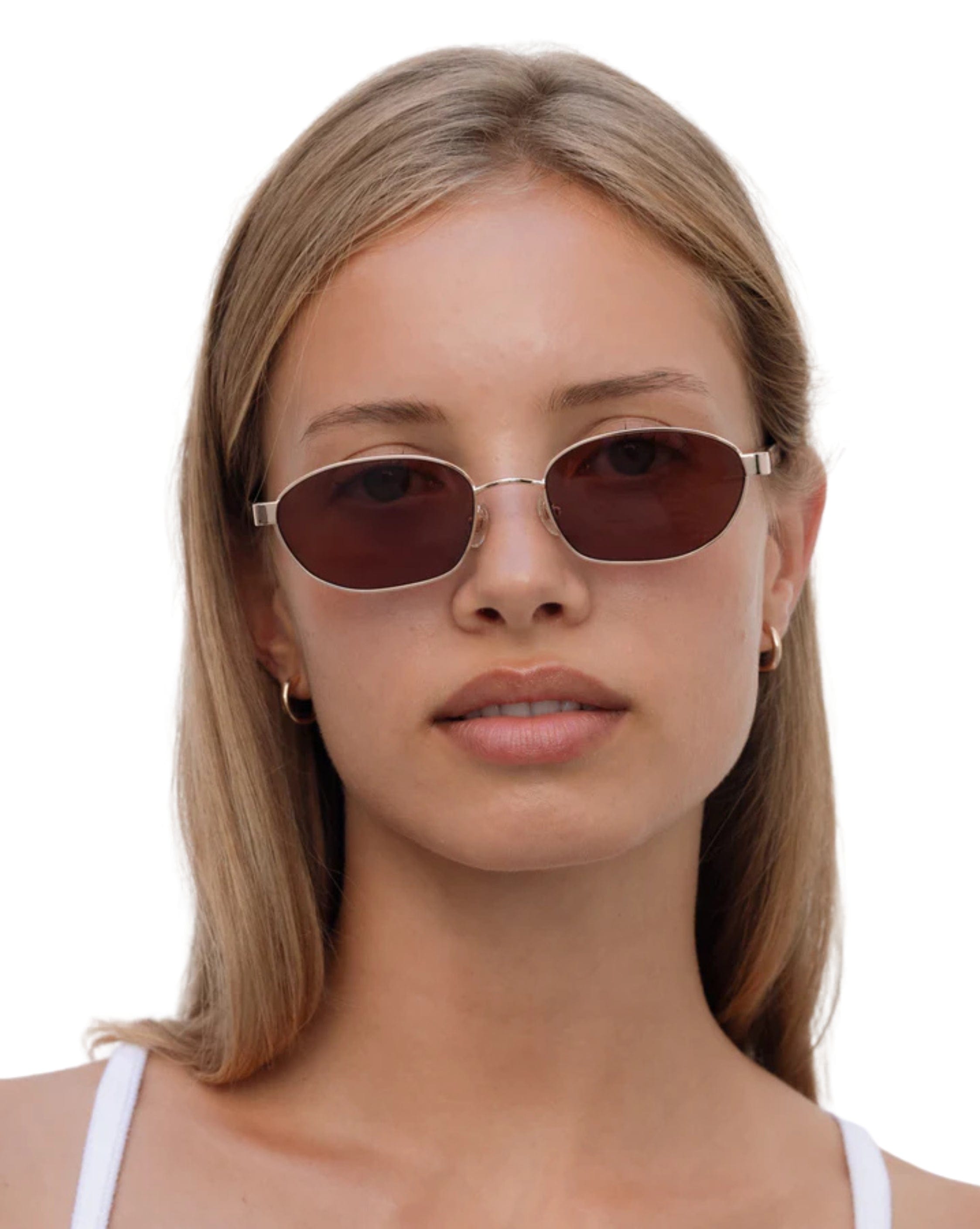 Lu Goldie Lara-Chestnut Sunglasses