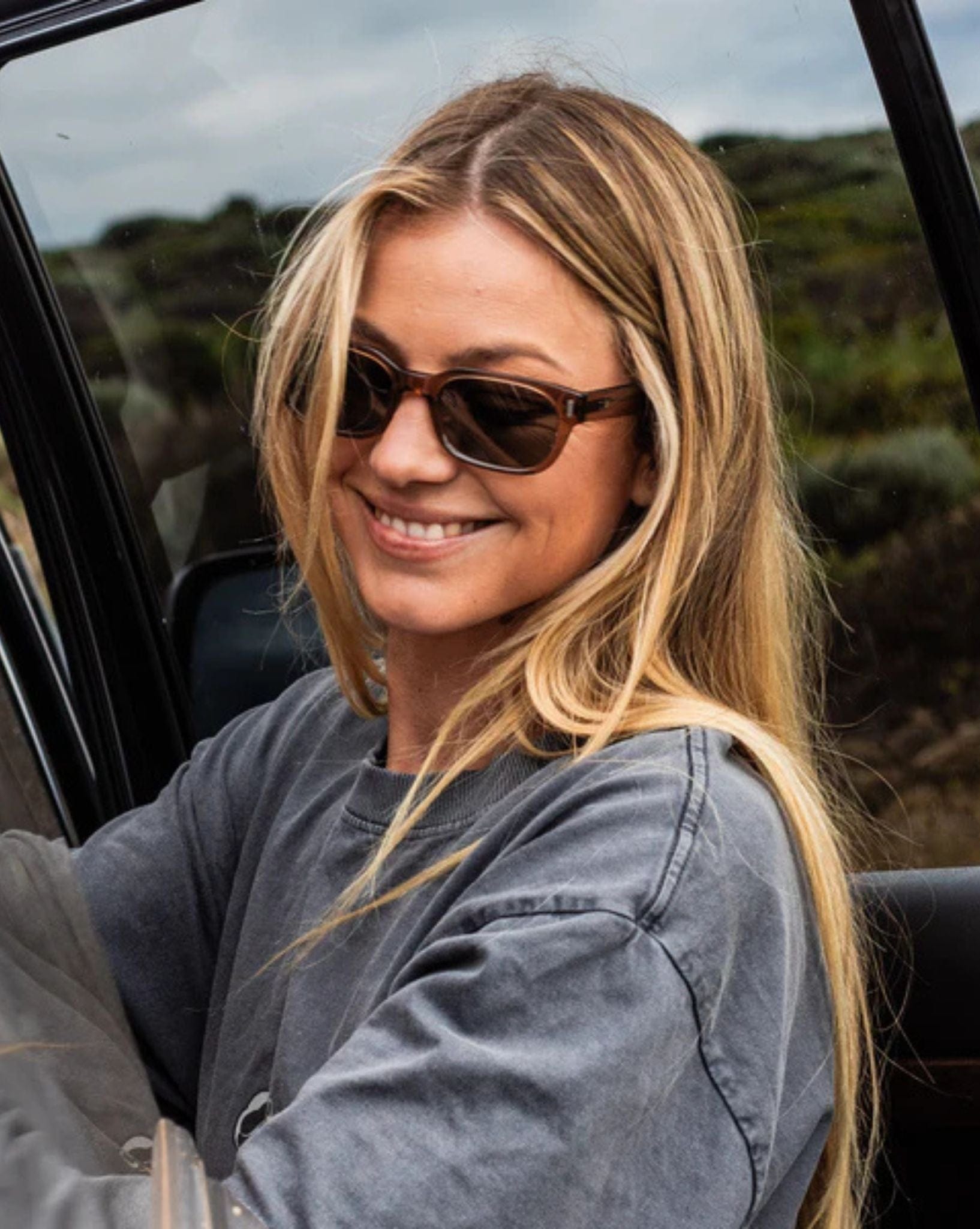 Otis Untitled-Eco Coffee Gradient/Brown