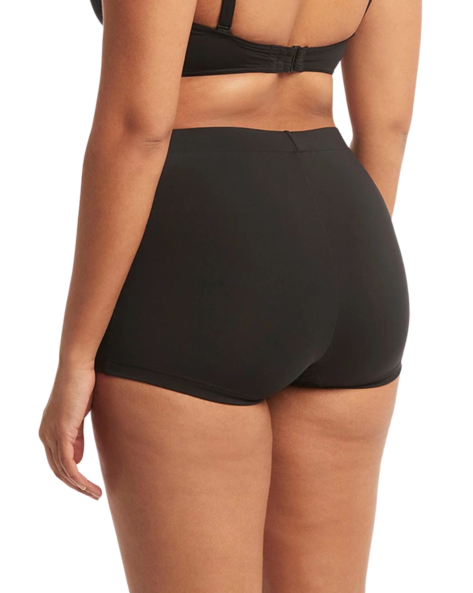 Sea Level Essentials Katie Boy Leg Pant