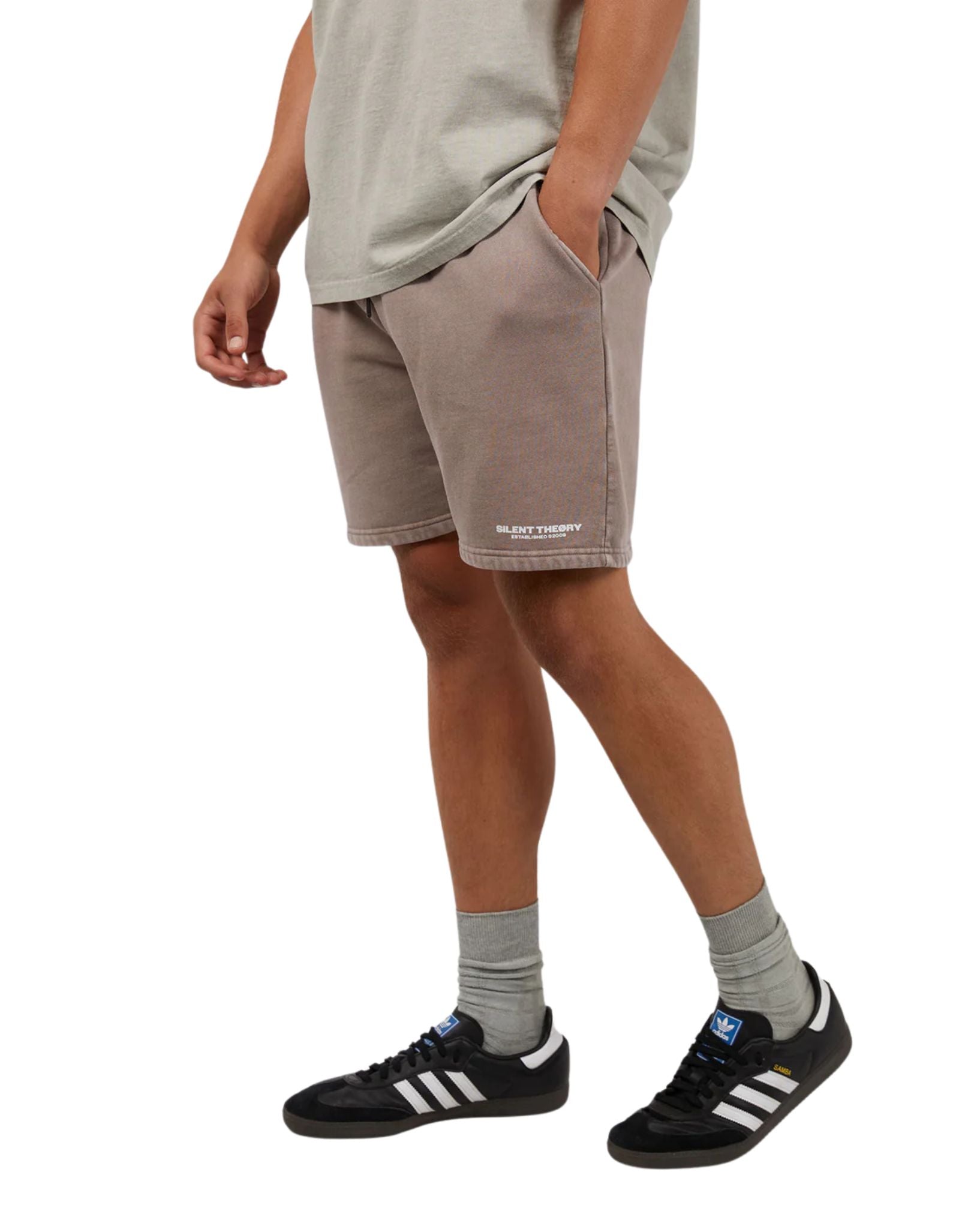 Silent Theory Essential Theory Short