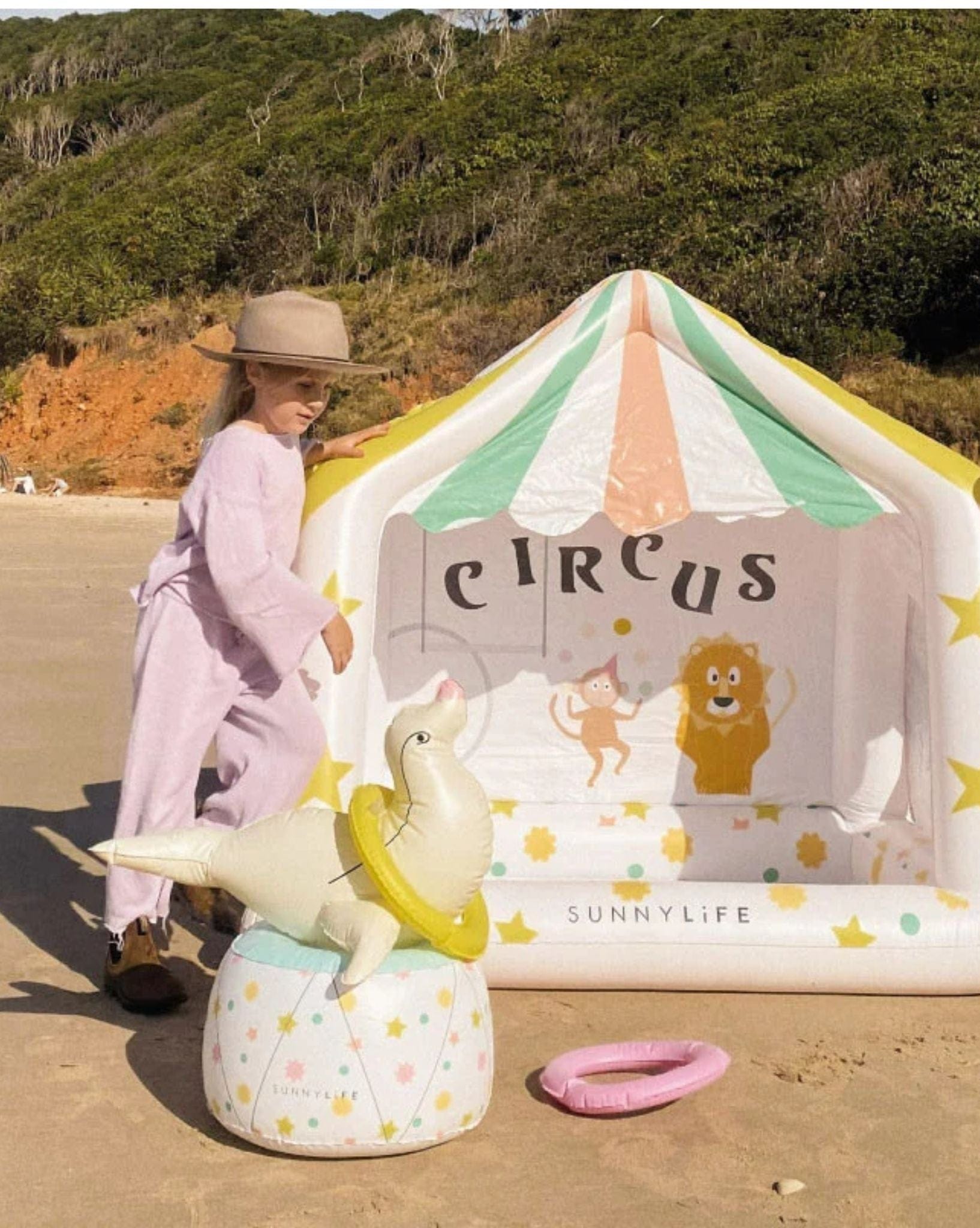 SunnyLife Inflatable Cubby - Circus Tent