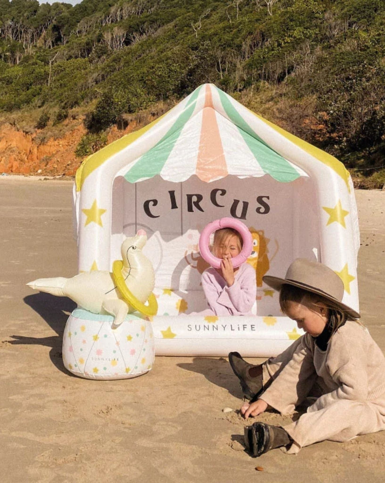 SunnyLife Inflatable Cubby - Circus Tent