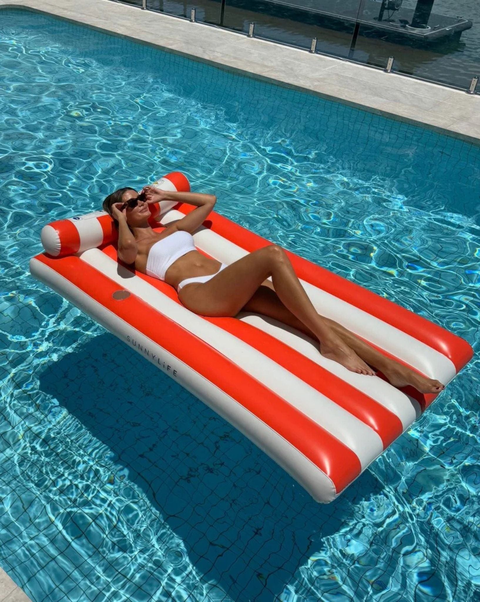 SunnyLife Luxe Lilo Tomato Red Stripe