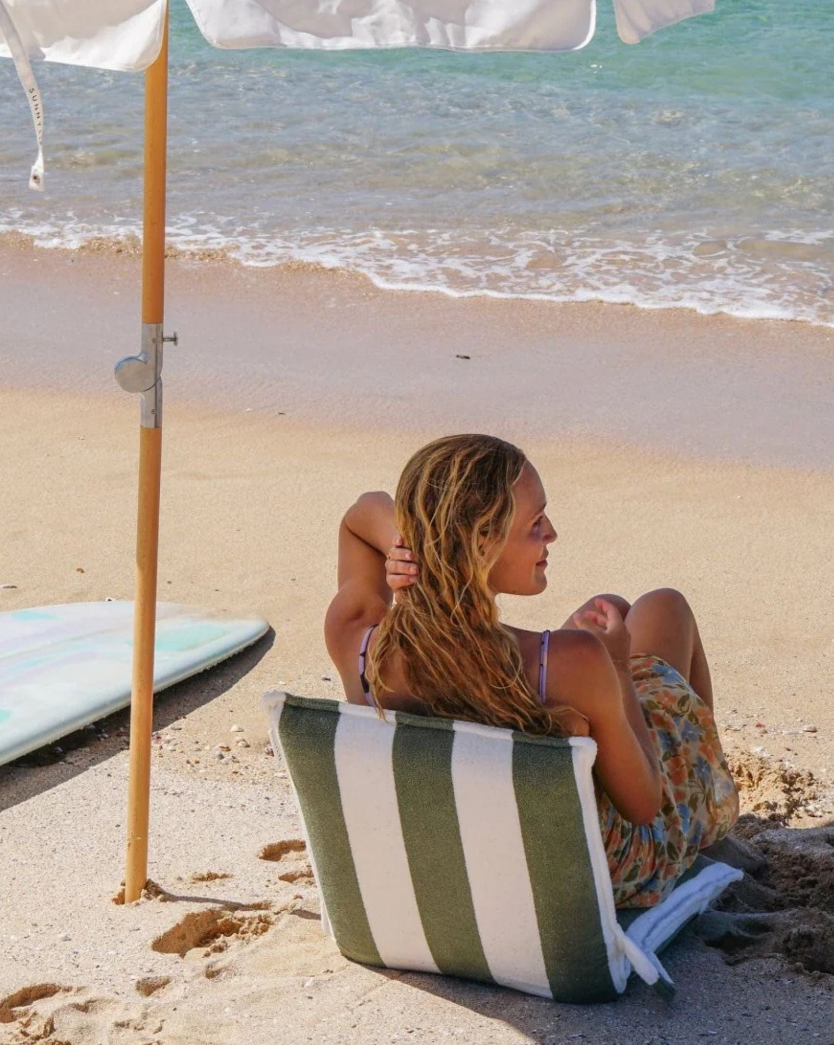 SunnyLife Terry Travel Lounger The Vacay Olive Stripe