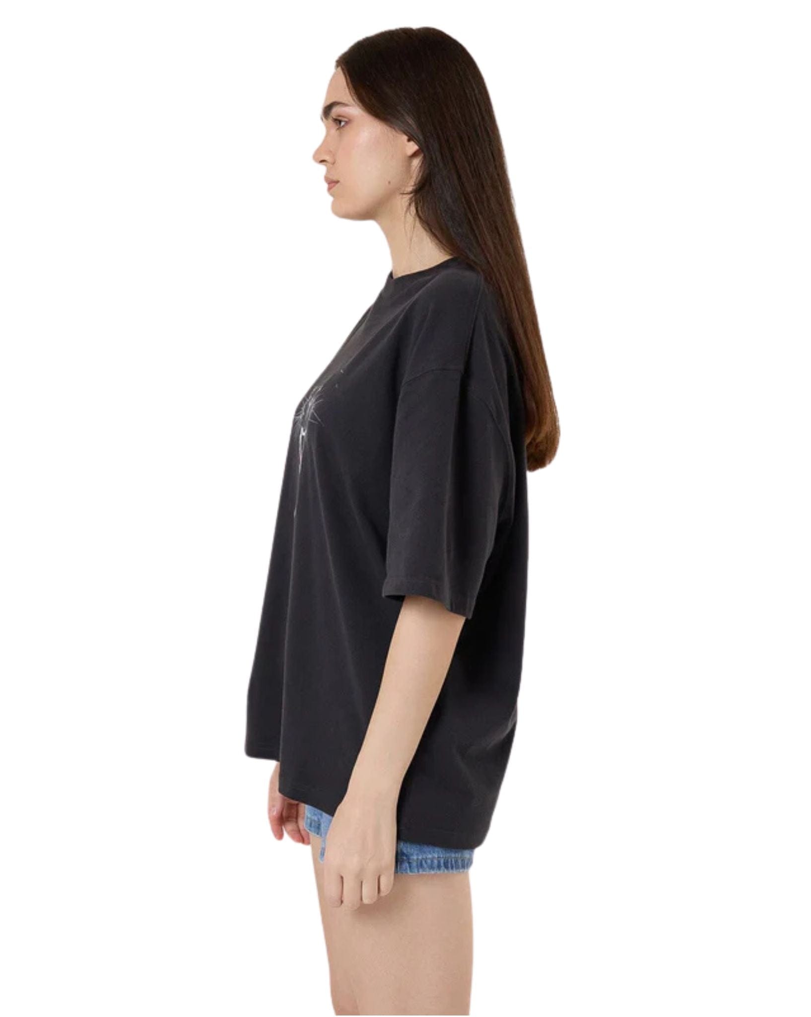Thrills Womens Deadly Pursuit Oversized Tee