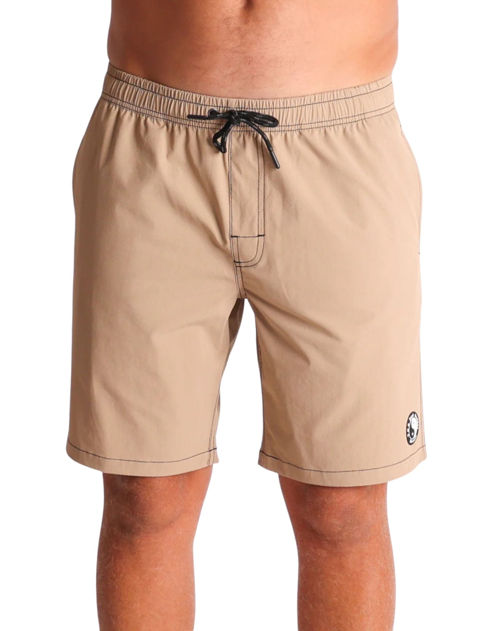 Town & Country Dash Short Sand