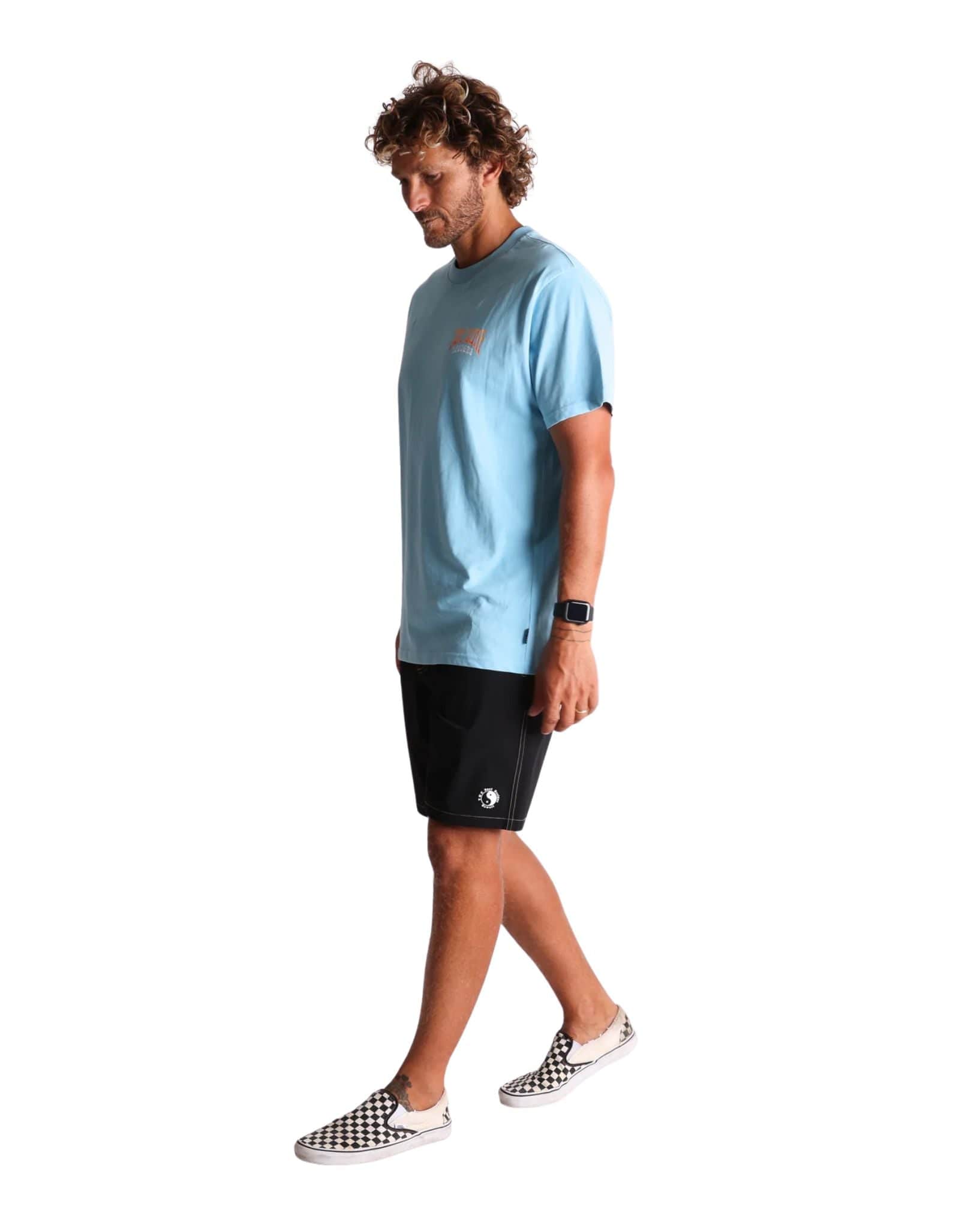 Town & Country Grateful Tee