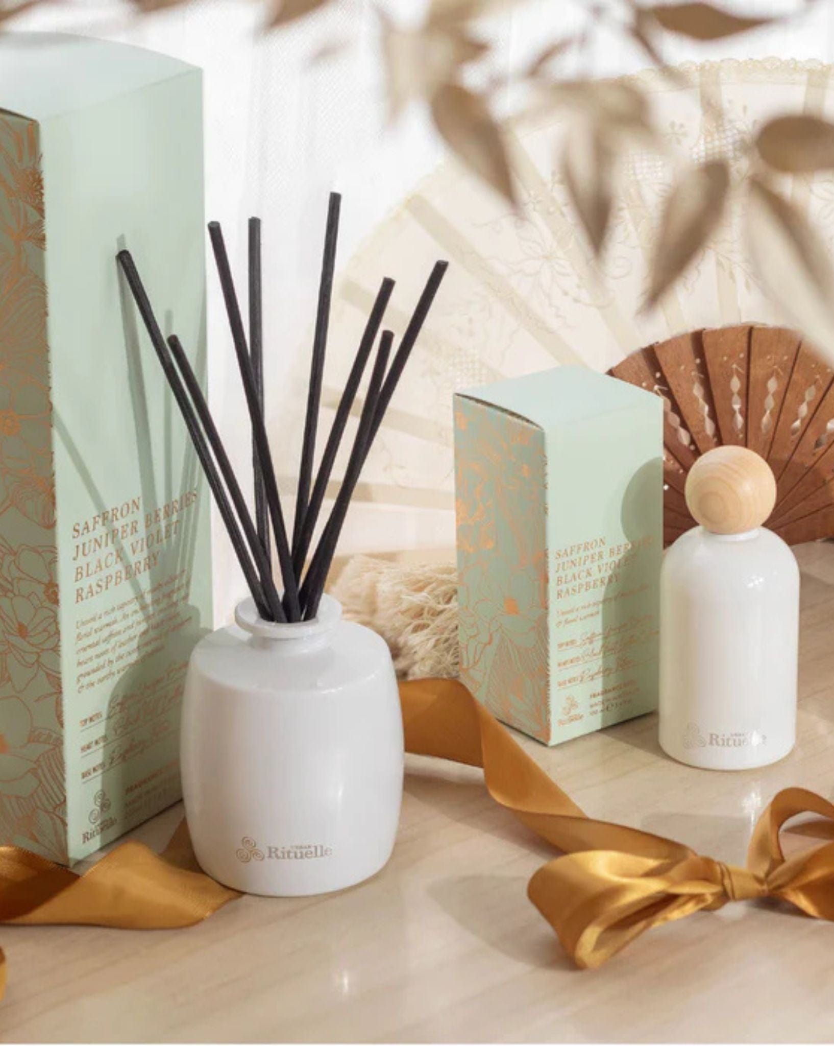 Urban Rituelle Apotheca-220 ml Diffuser -Juniper Berries, Black Violet,  Raspberry