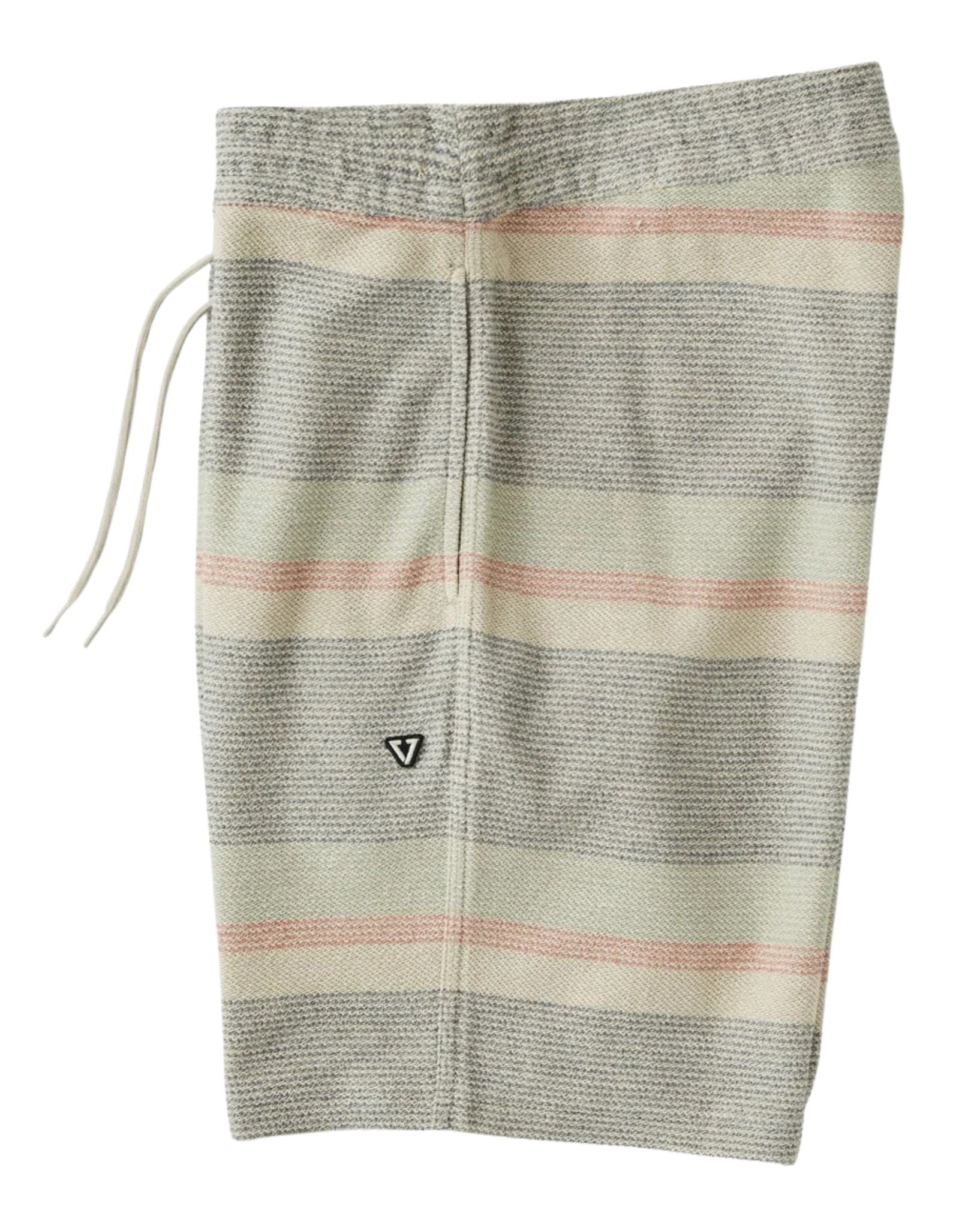 Vissla Lineup 18.5" Sofa.Surfer