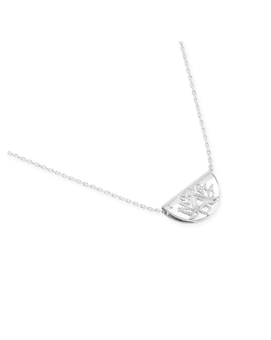 By Charlotte / Lotus Short Necklace / Silver / SLSN