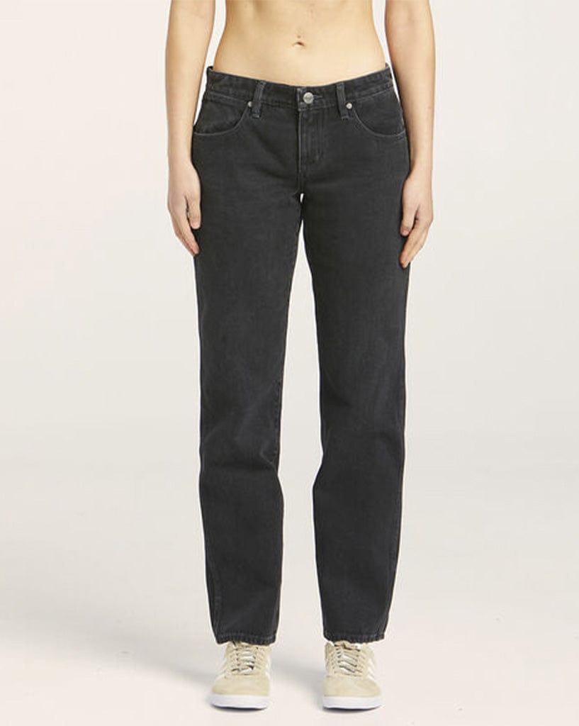 Wrangler Low Rise Claudia Straight - Widow Black